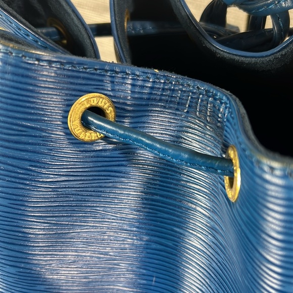 Louis Vuitton Petit Noe Blue Epi M44105 - Picture 10 of 16